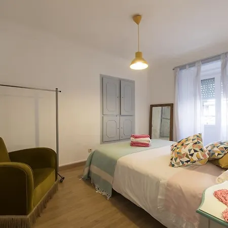 Downtown Doll's House