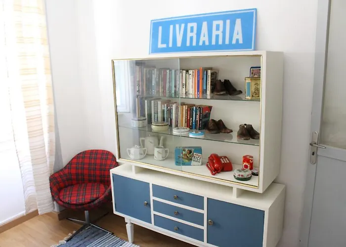 Downtown Doll's House Apartmán