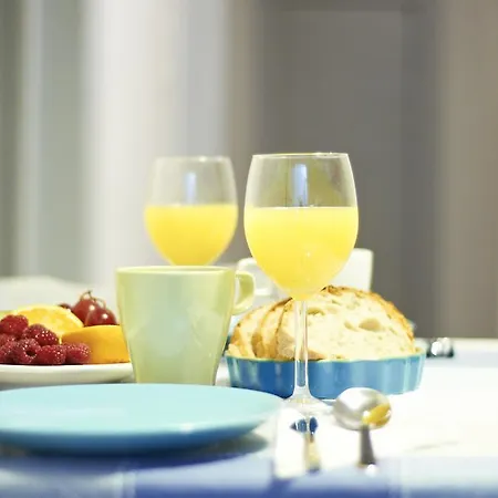 Downtown Doll'S House Apartment