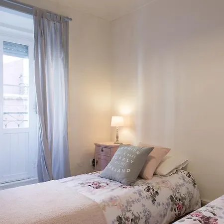 Apartment Downtown Doll'S House Lisbon